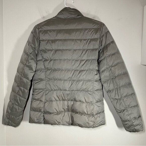 Uniqlo Women's Gray Puffer Jacket - Picture 5 of 7